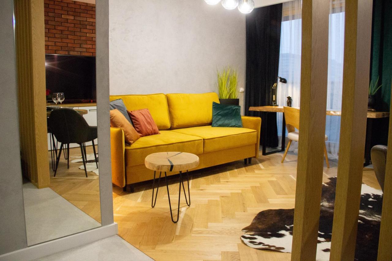 Apartamento Apartamentysnu, Wola Premium I Z Parkingiem